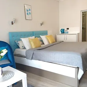 White Rose Guest Бургас